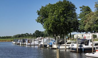 Onze jachthaven Ligplaatsen jachthaven